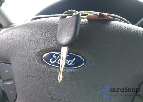 2003 Ford Expedition Xlt из США, поврежденный, VIN 1FMRU15W73LB17569